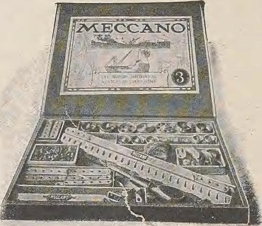 An illustration from Review of spring and summer goods, 1911, 1911, leaf 36