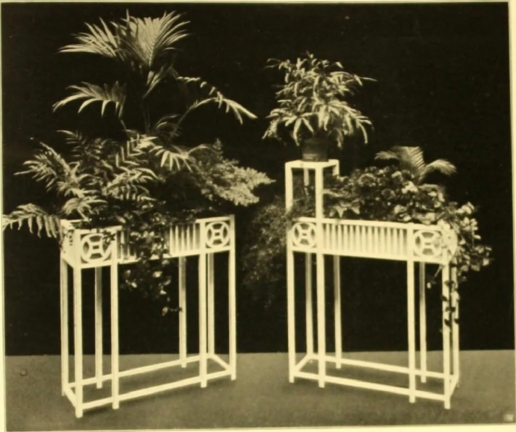 An illustration from Rheinauer Gartenmobel : Spalierwerke, Holzarbeiten fur Parkanlagen, Veranden und Wintergarten, Gartenlauben, Gartenhauser ..., 1912, leaf 100