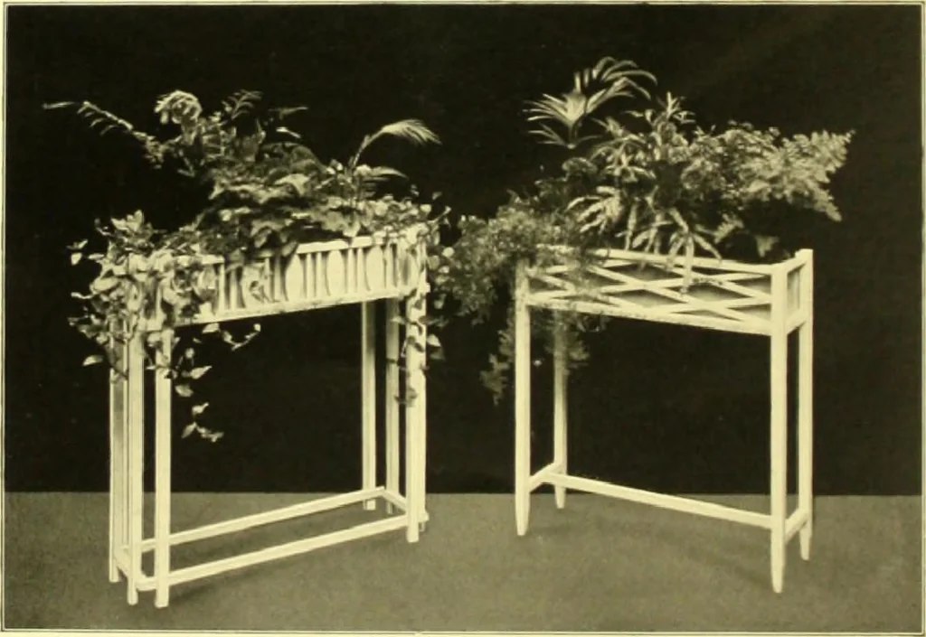 An illustration from Rheinauer Gartenmobel : Spalierwerke, Holzarbeiten fur Parkanlagen, Veranden und Wintergarten, Gartenlauben, Gartenhauser ..., 1912, leaf 101