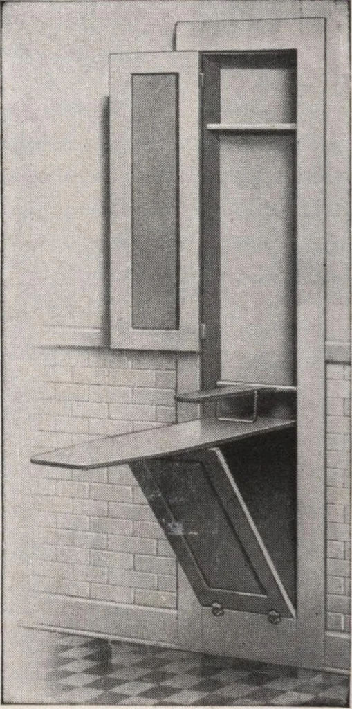 An illustration from Roberts price pilot, 1920, leaf 128