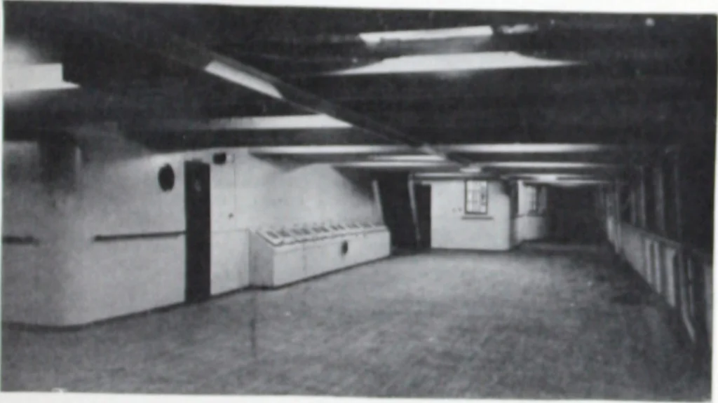 An illustration from Ship lighting / information compiled by R.W. Peden., 1921, leaf 20