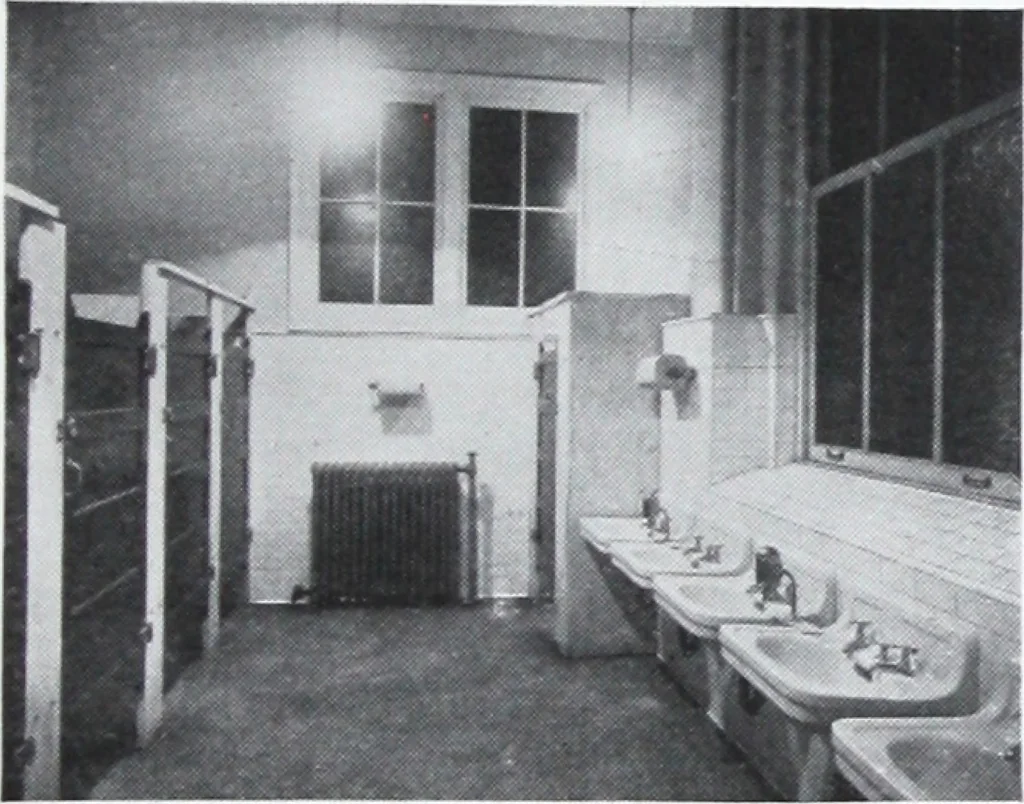An illustration from The lighting of office buildings and drafting rooms / information compiled by A.L. Powell., 1920, leaf 12