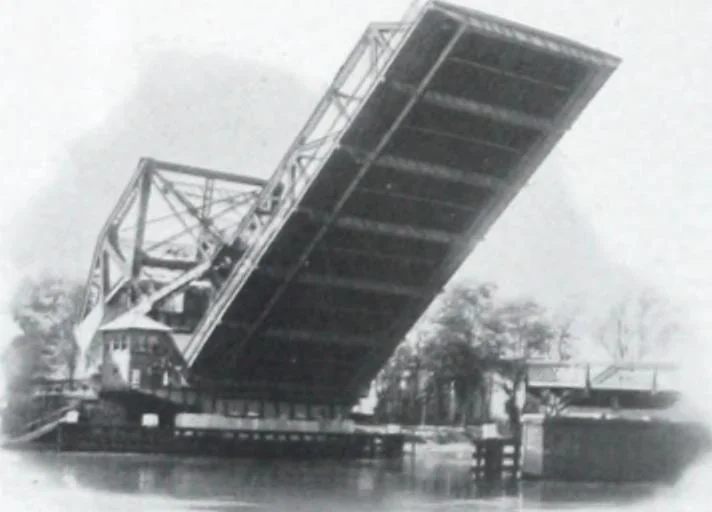 An illustration from The Strauss Bascule Bridge Company, Inc., engineers and designers of trunnion, bascule and direct lift bridges., 1920, leaf 49