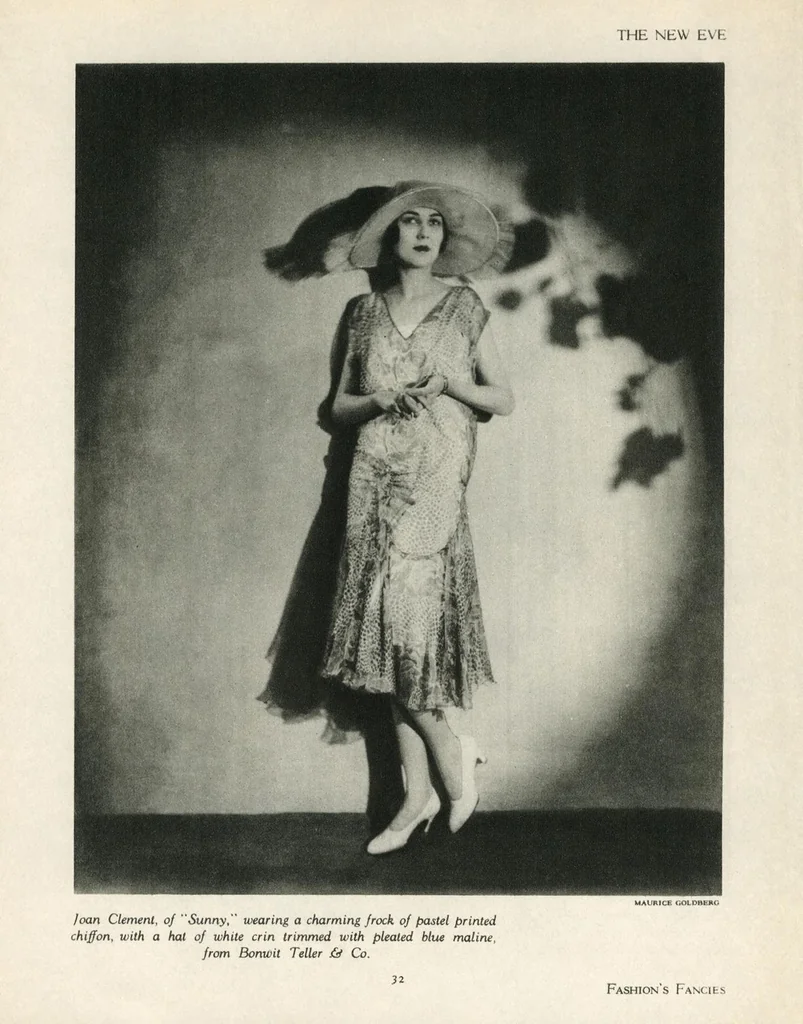 An illustration from The New Eve, Vol. 1, No. 5 (May 1926), 1926, leaf 30