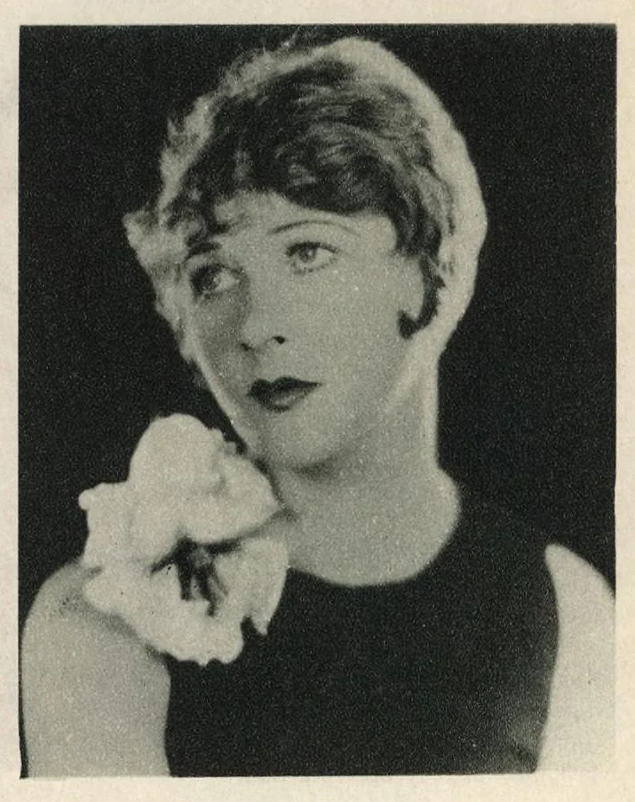 An illustration from The New Eve, Vol. 1, No. 5 (May 1926), 1926, leaf 50