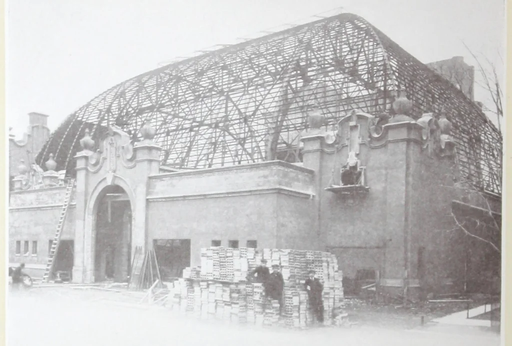 An illustration from U. S. G. Co's. Mexican graphite paint : its uses and users / the United States Graphite Company., 1914, leaf 55