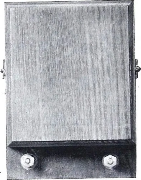 An illustration from Watchmen's Time Detectors Operated by Batteries or Magneto Generators, 1900, leaf 28