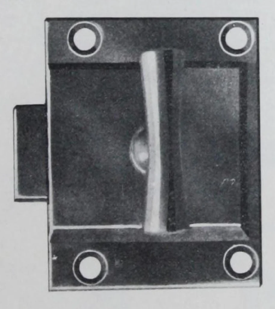 An illustration from Winnipeg Paint & Glass Co. Limited General Paint and Hardware Catalog 32, 1930, leaf 255