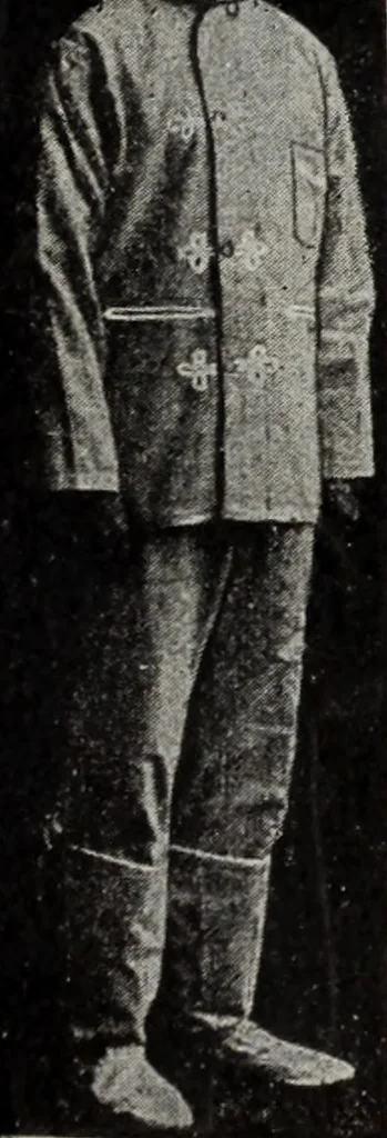An illustration from Abercrombie & Fitch Co., New York : outfitting catalogue., 1916, leaf 146