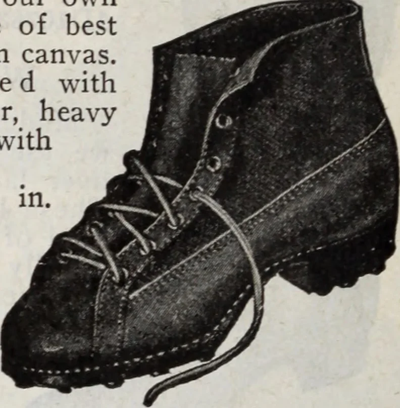 An illustration from Abercrombie & Fitch Co., New York : outfitting catalogue., 1916, leaf 161