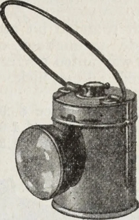 An illustration from Abercrombie & Fitch Co., New York : outfitting catalogue., 1916, leaf 24