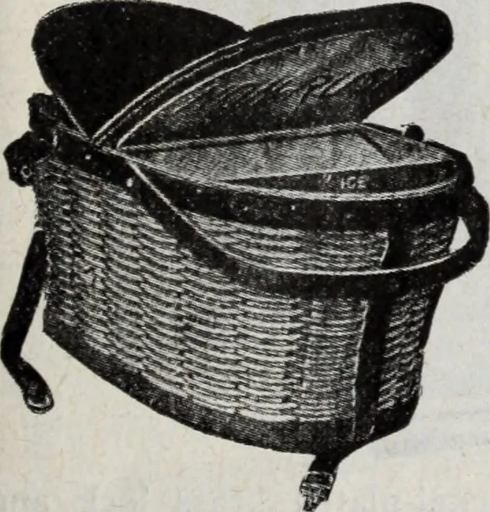An illustration from Abercrombie & Fitch Co., New York : outfitting catalogue., 1916, leaf 34