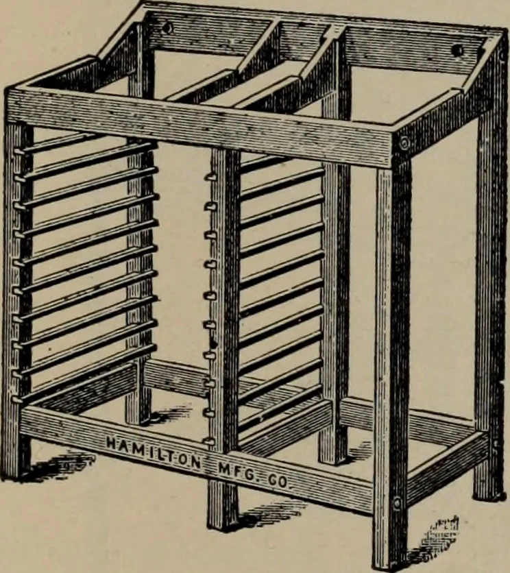 An illustration from Abridged specimen book, type : nickel-alloy on universal line comprising a price list of types, borders, leads and slugs, brass rule, brass galleys ; miscellaneous cuts and general supplies for printers, 1906, leaf 552