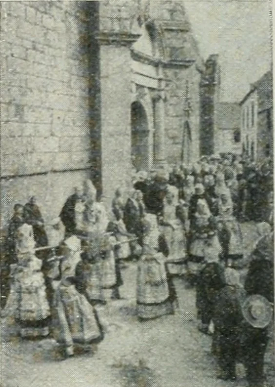 An illustration from Académiciens d'autrefois, 1914, leaf 33