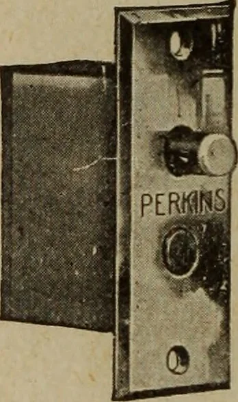 An illustration from Accessoires pour automobiles, catalogue no. 1, 1914, 1914, leaf 25