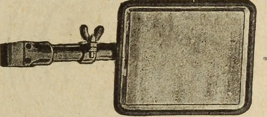 An illustration from Accessoires pour automobiles, catalogue no. 1, 1914, 1914, leaf 26