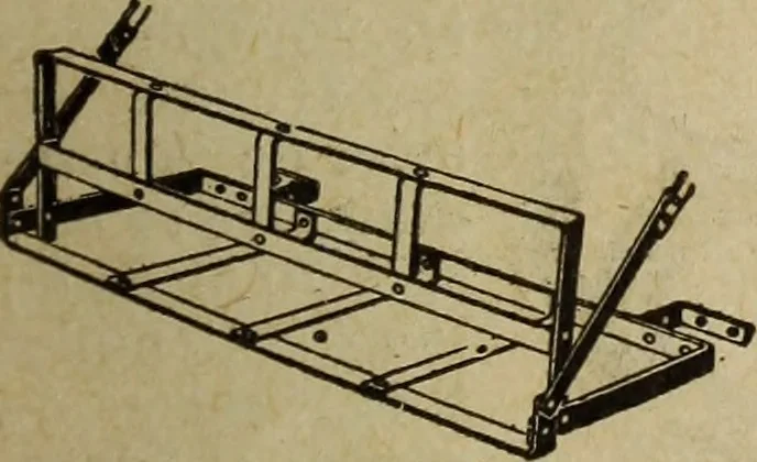 An illustration from Accessoires pour automobiles, catalogue no. 1, 1914, 1914, leaf 32
