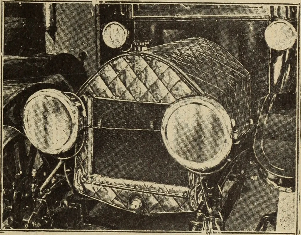 An illustration from Accessoires pour automobiles, catalogue no. 1, 1914, 1914, leaf 52