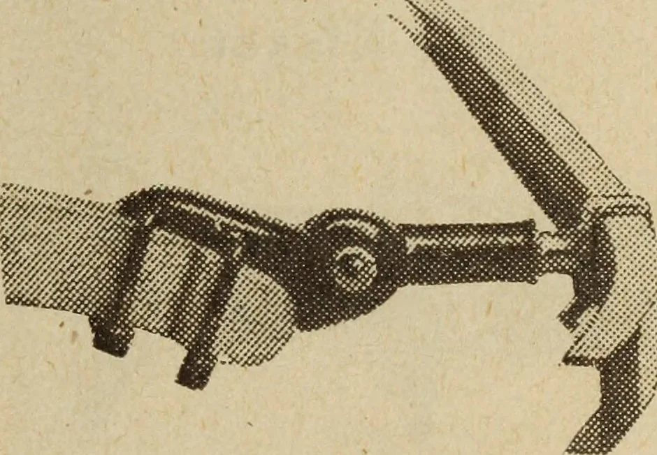 An illustration from Accessoires pour automobiles, catalogue no. 1, 1914, 1914, leaf 6