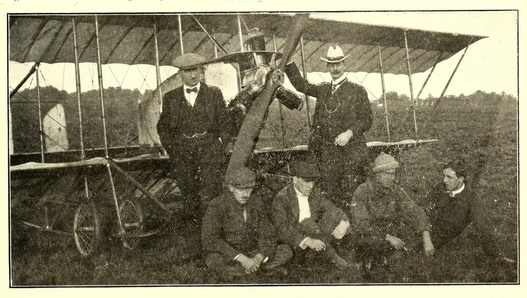 An illustration from The Aeroplane, 1911, leaf 627