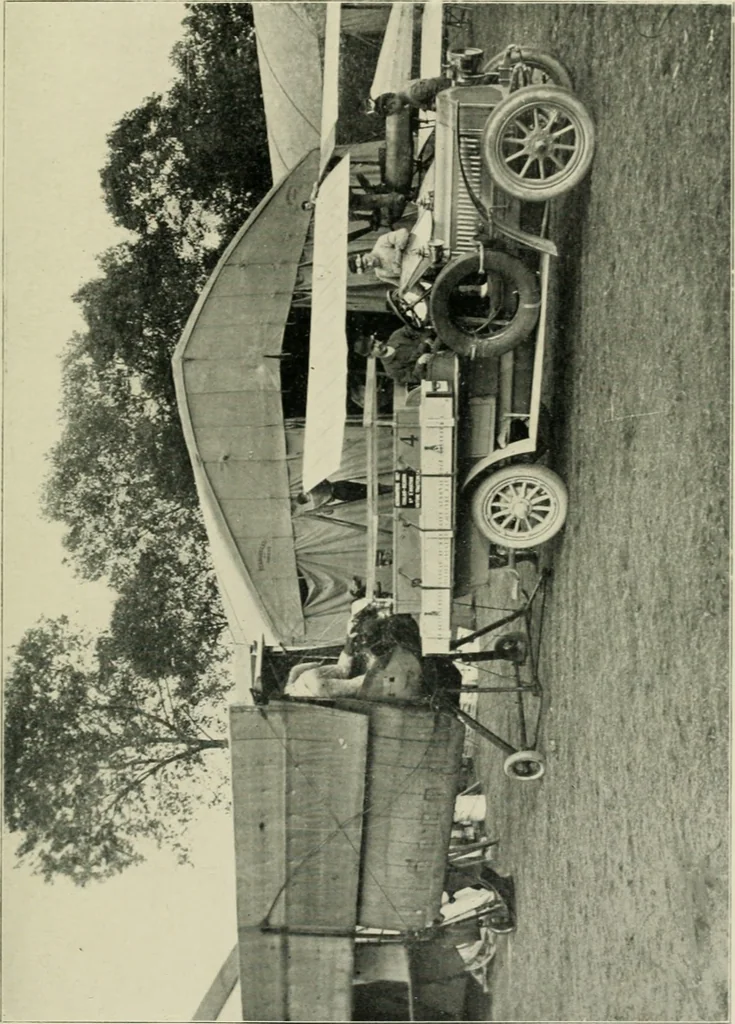 An illustration from The aeroplane in war, 1912, leaf 272
