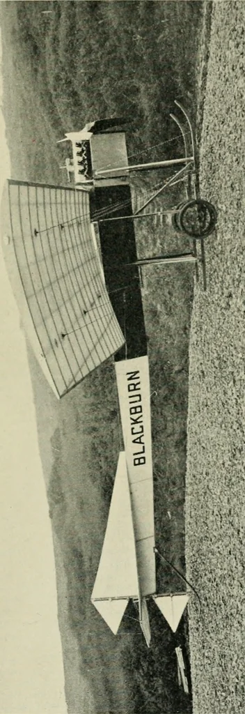 An illustration from The aeroplane in war, 1912, leaf 74