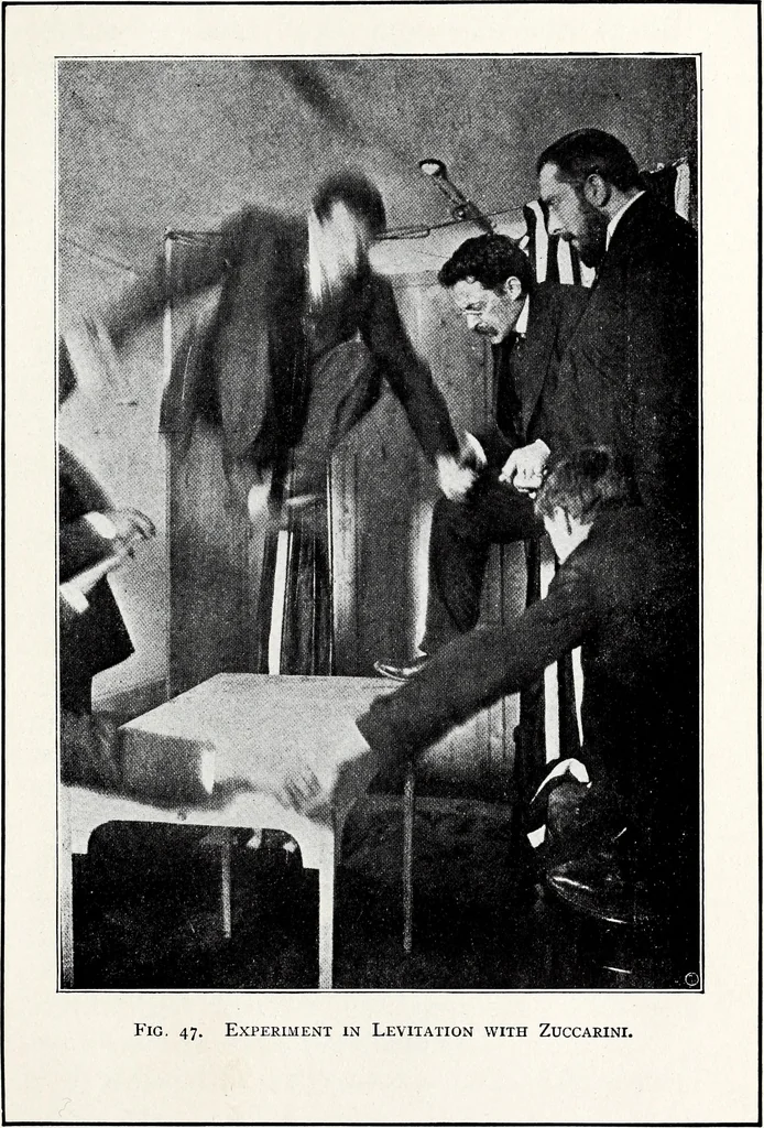 An illustration from After death--what? : Spiritistic phenomena and their interpretation, 1909, leaf 222