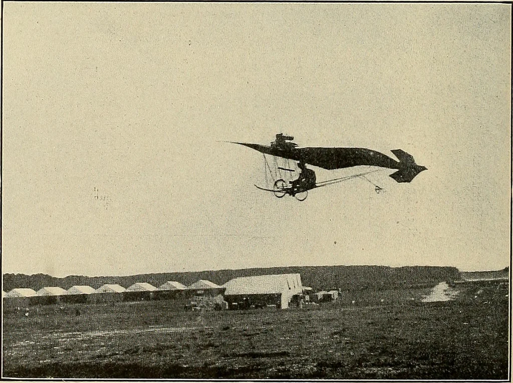 An illustration from Aircraft, 1910, leaf 285