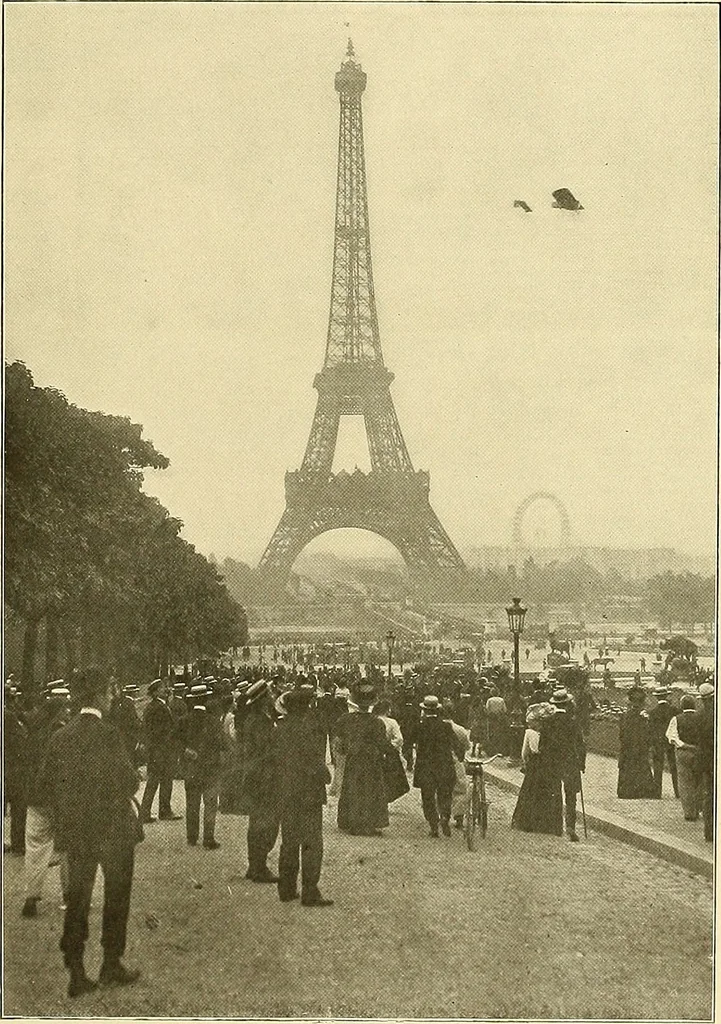 An illustration from Aircraft, 1910, leaf 320
