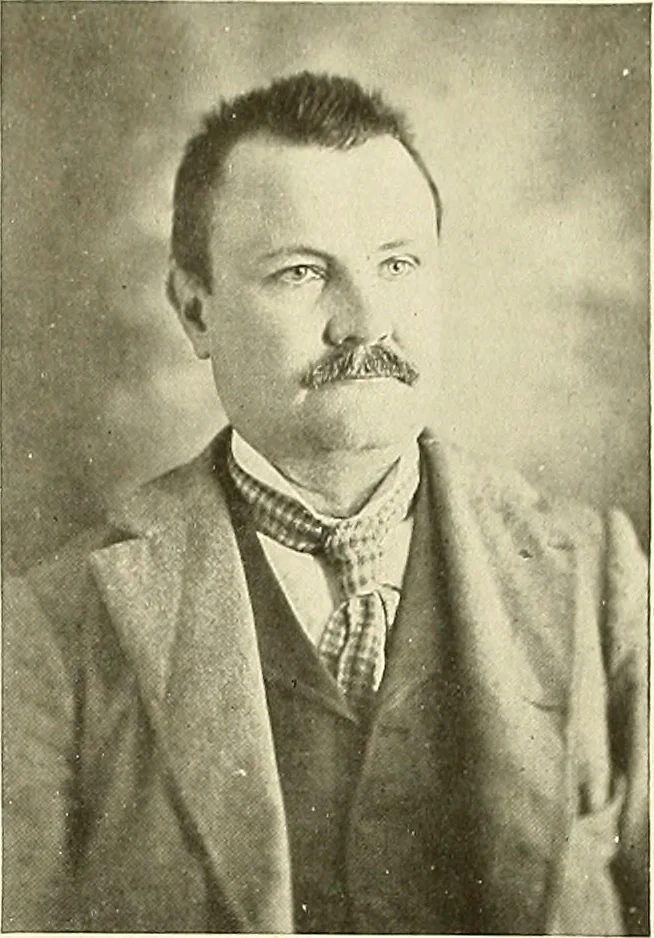An illustration from Aircraft, 1910, leaf 82