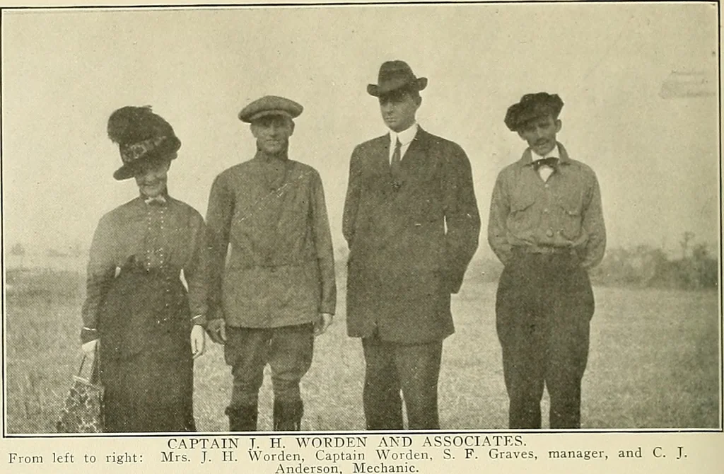 An illustration from Aircraft, 1910, leaf 41