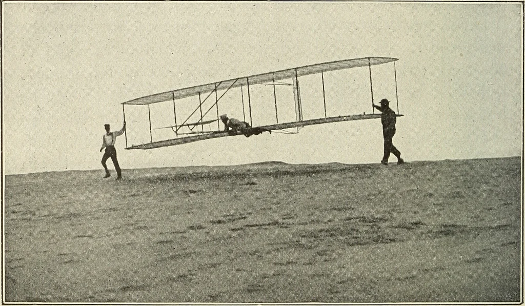 An illustration from Airships past and present, together with chapters on the use of balloons in connection with meteorology, photography and the carrier pigeon, 1908, leaf 131