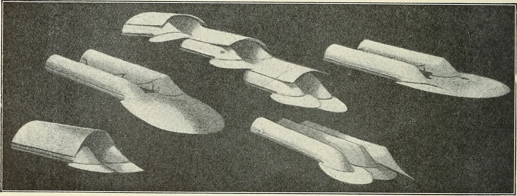 An illustration from Airships past and present, together with chapters on the use of balloons in connection with meteorology, photography and the carrier pigeon, 1908, leaf 139