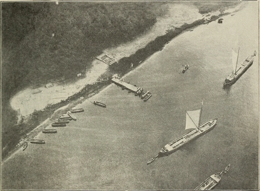 An illustration from Airships past and present, together with chapters on the use of balloons in connection with meteorology, photography and the carrier pigeon, 1908, leaf 256