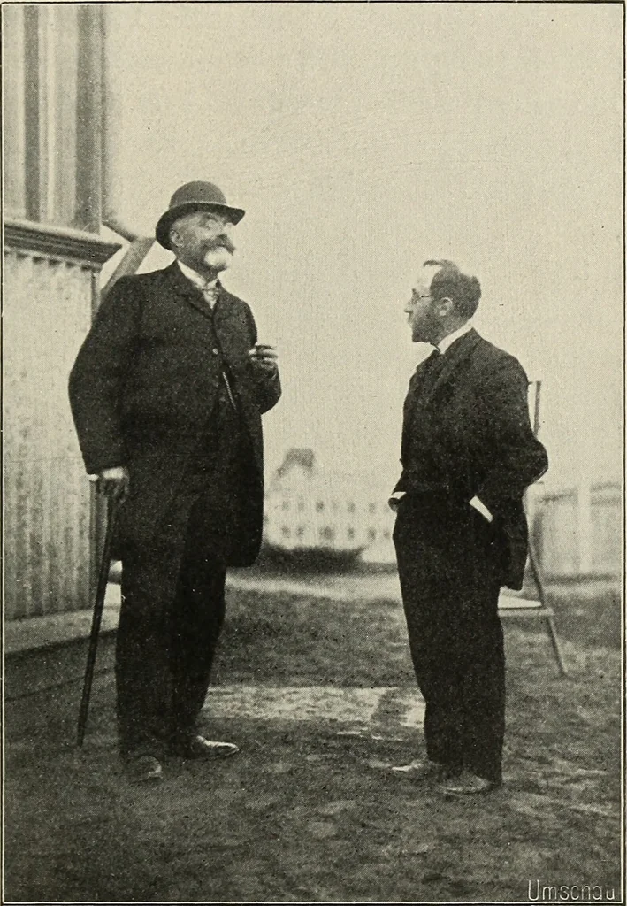 An illustration from Airships past and present, together with chapters on the use of balloons in connection with meteorology, photography and the carrier pigeon, 1908, leaf 270