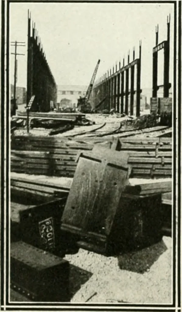 An illustration from Aladdin homes : "built in a day" Catalog no. 29, 1917, leaf 12