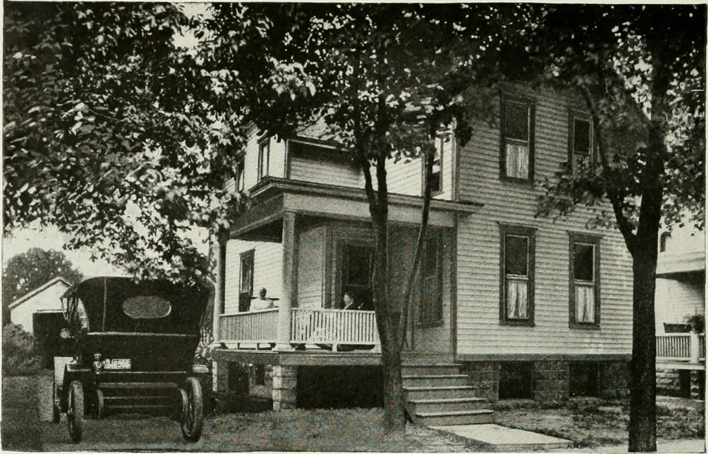 An illustration from Aladdin homes : "built in a day" Catalog no. 29, 1917, leaf 99