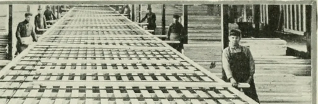 An illustration from Aladdin homes : "built in a day" Catalog no. 32, 1919, leaf 16