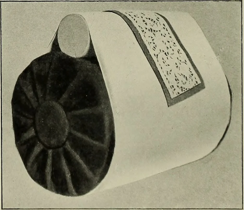 An illustration from Album de dentelle de Venise, 1900, leaf 29