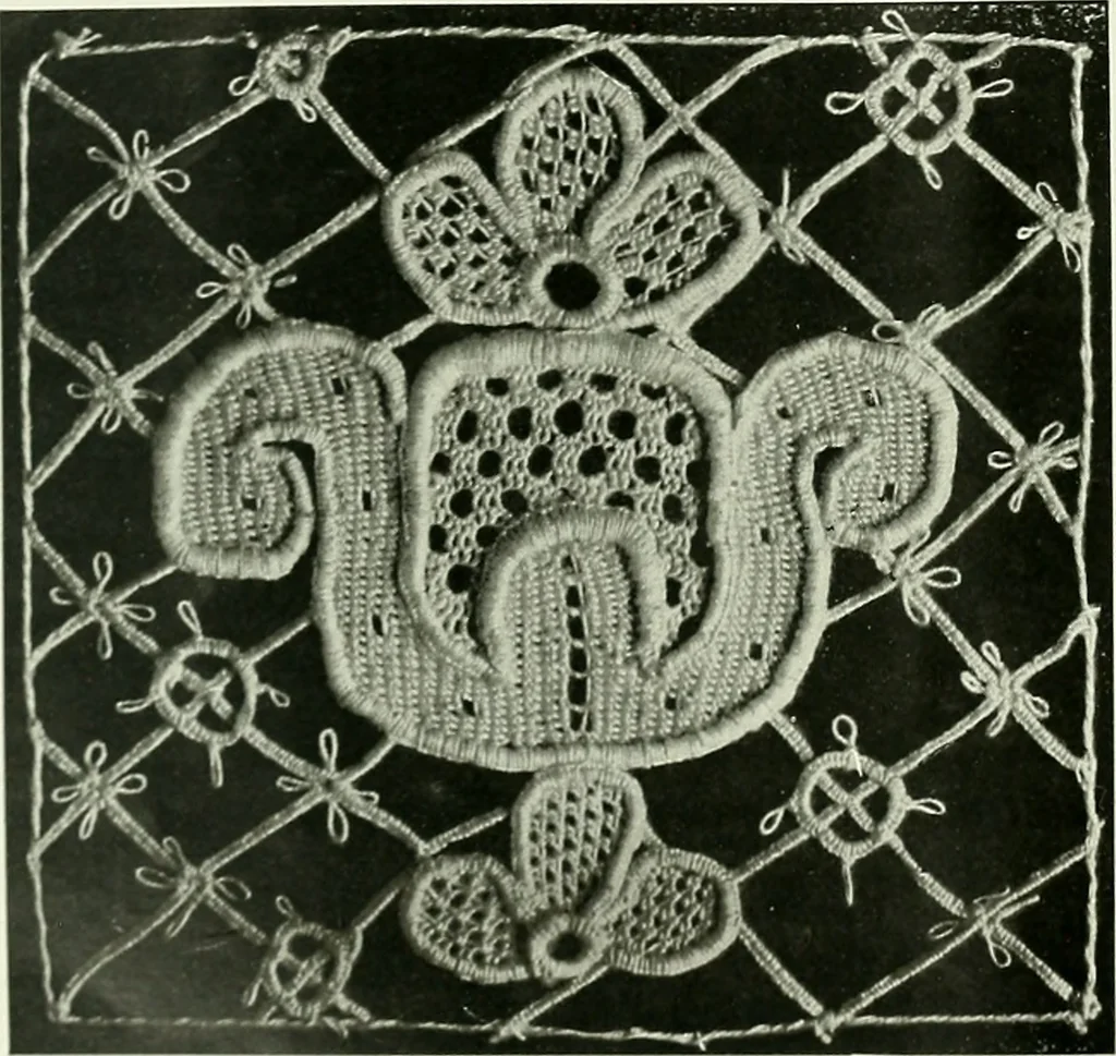 An illustration from Album de dentelle de Venise, 1900, leaf 35