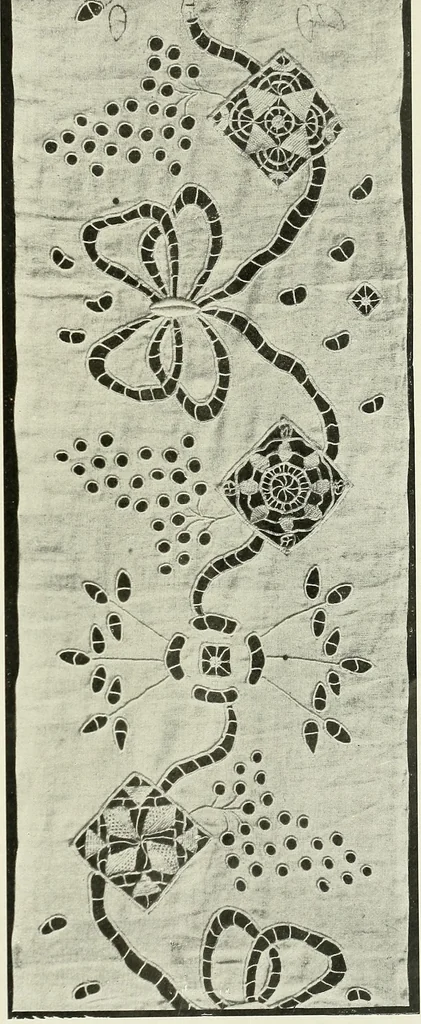 An illustration from Album de dentelle de Venise, 1900, leaf 50