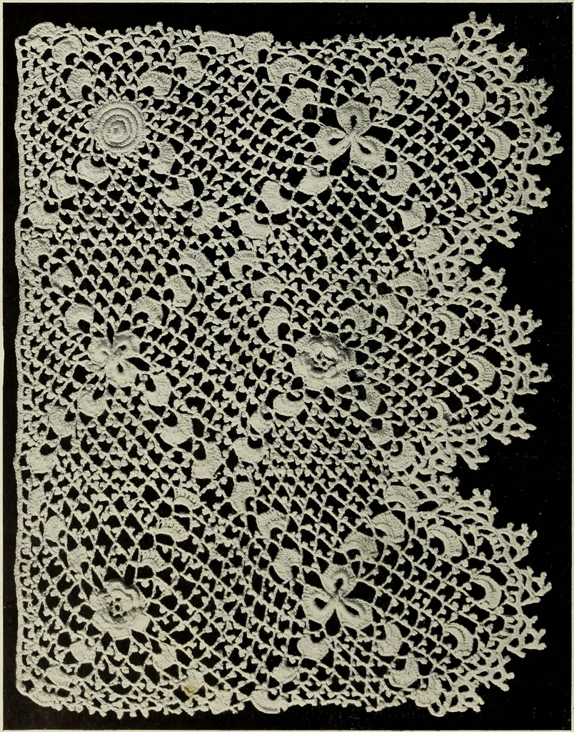 An illustration from Album de guipure d'Irlande, 1900, leaf 103