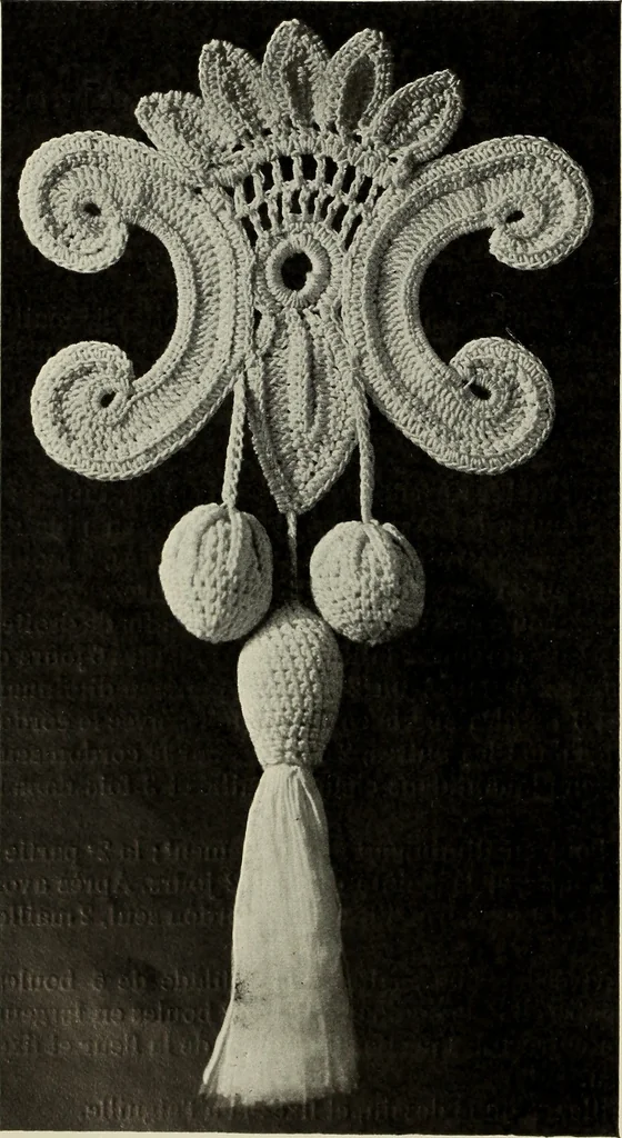 An illustration from Album de guipure d'Irlande, 1900, leaf 181