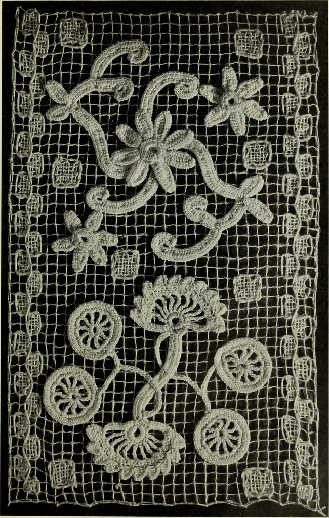 An illustration from Album de guipure d'Irlande, 1900, leaf 200