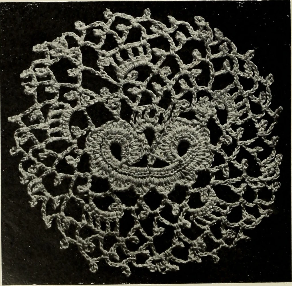 An illustration from Album de guipure d'Irlande, 1900, leaf 219