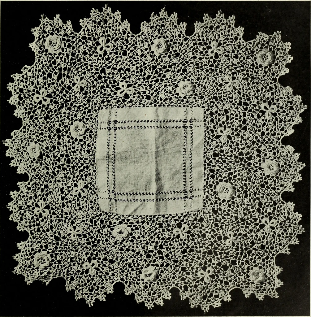 An illustration from Album de guipure d'Irlande, 1900, leaf 248