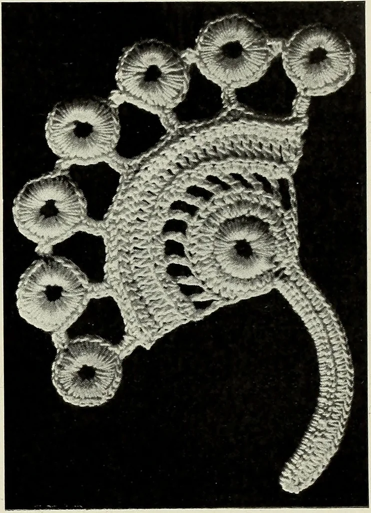 An illustration from Album de guipure d'Irlande, 1900, leaf 266