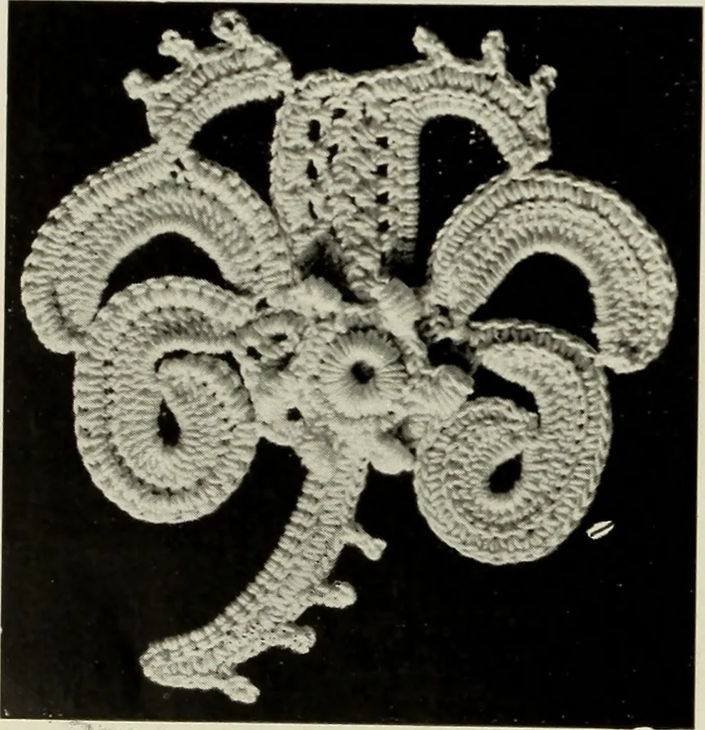An illustration from Album de guipure d'Irlande, 1900, leaf 271