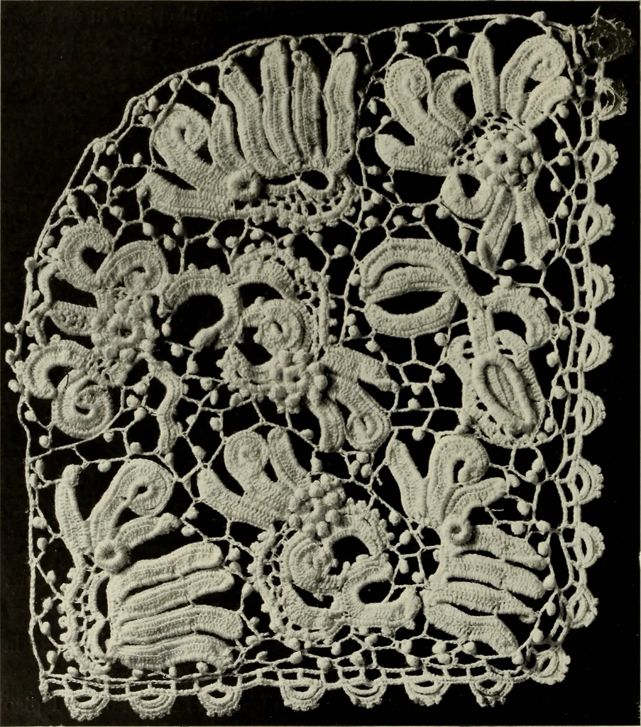 An illustration from Album de guipure d'Irlande, 1900, leaf 281