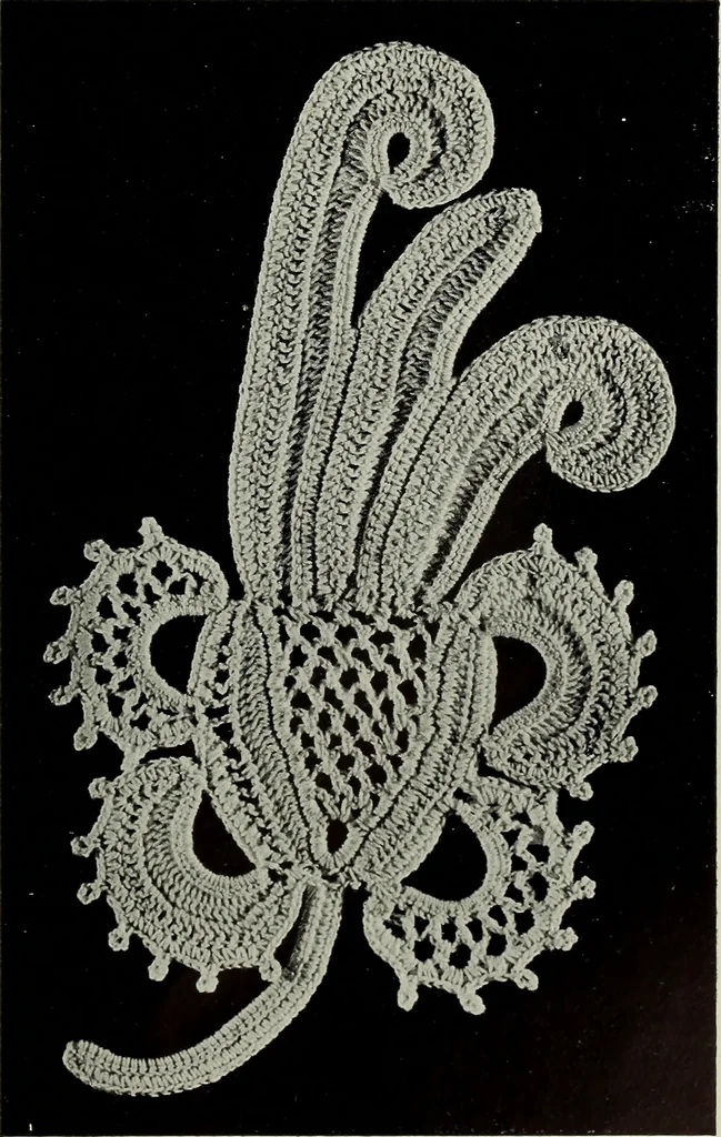 An illustration from Album de guipure d'Irlande, 1900, leaf 32